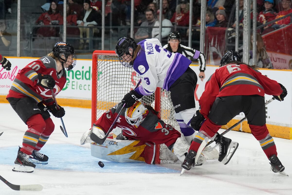 Organiser la finale de la saison régulière des yeux pour la dernière chance de décrocher la place des séries éliminatoires de PWHL