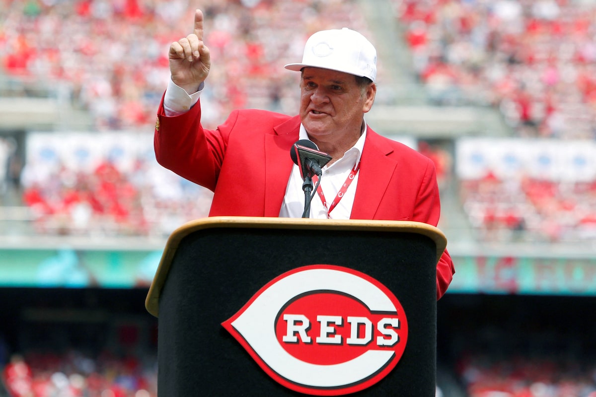 Reds pour rendre hommage à Pete Rose un jour après avoir été réintégré à titre posthume par MLB