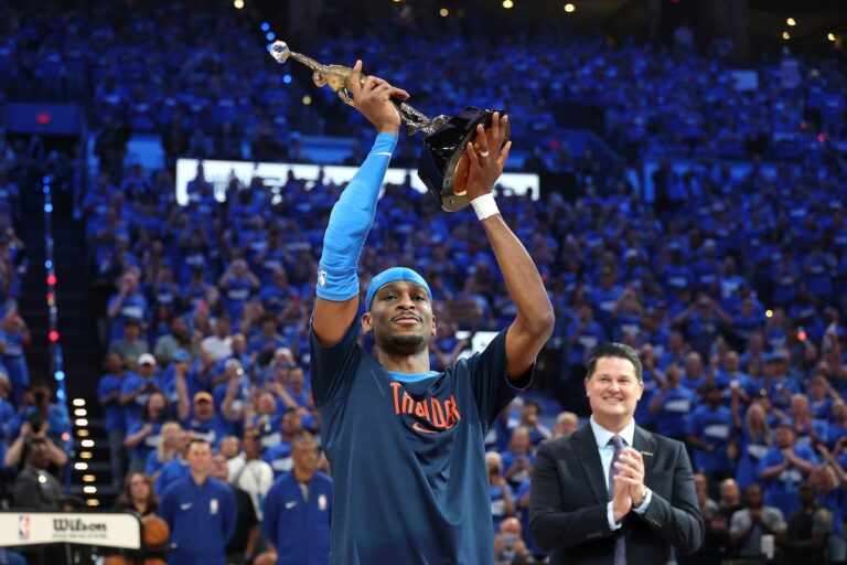 Steve Nash est heureux d'avoir compagnie en tant que «phénoménal» Gilgeous-Alexander remporte le MVP NBA