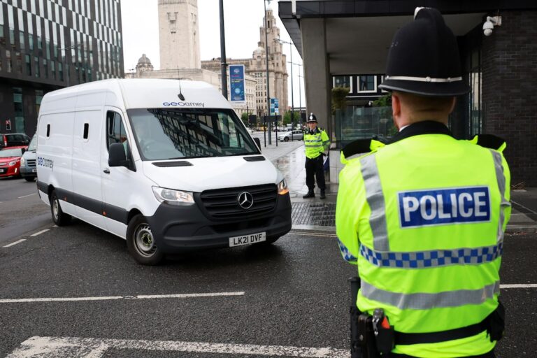 Suspect à Liverpool Soccer défilé défilant le véhicule utilisé comme arme, dit le procureur