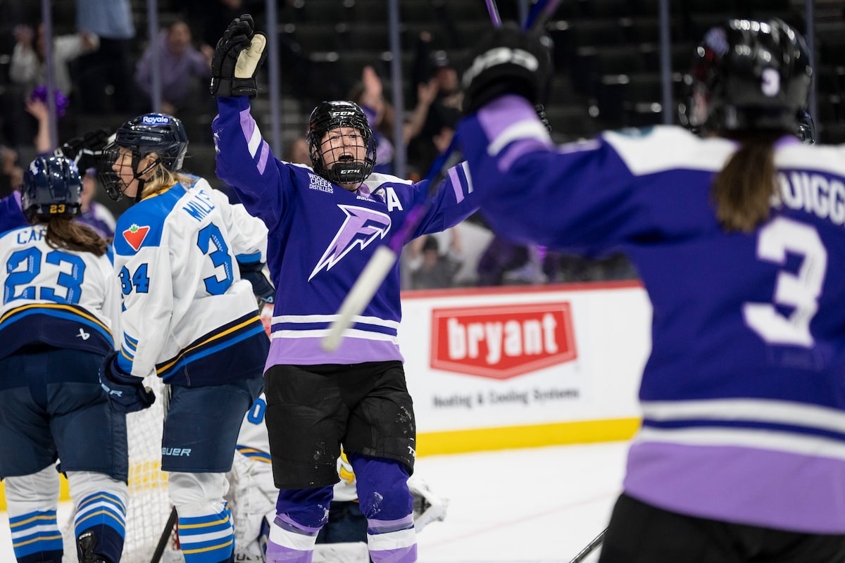 Taylor Heise marque en OT pour aider Frost