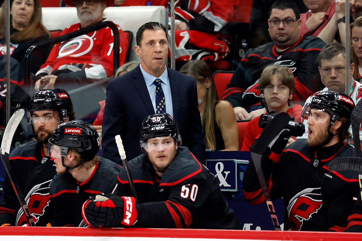 Tout le monde marque pour la Floride. Personne ne marque pour la Caroline, et cela résume les finales de l'Est