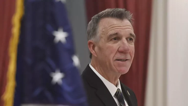 Scott Vetos Bill qui permettrait à certains employés du tribunal se syndiquer