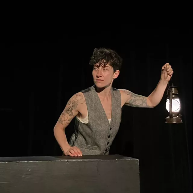 GINA STEVENSEN - Courtoisie