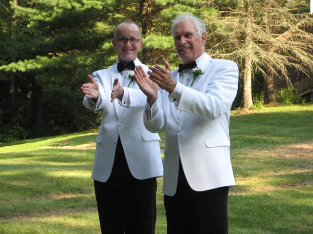 Peter Harrigan et Stan Baker à leur mariage - courtoisie