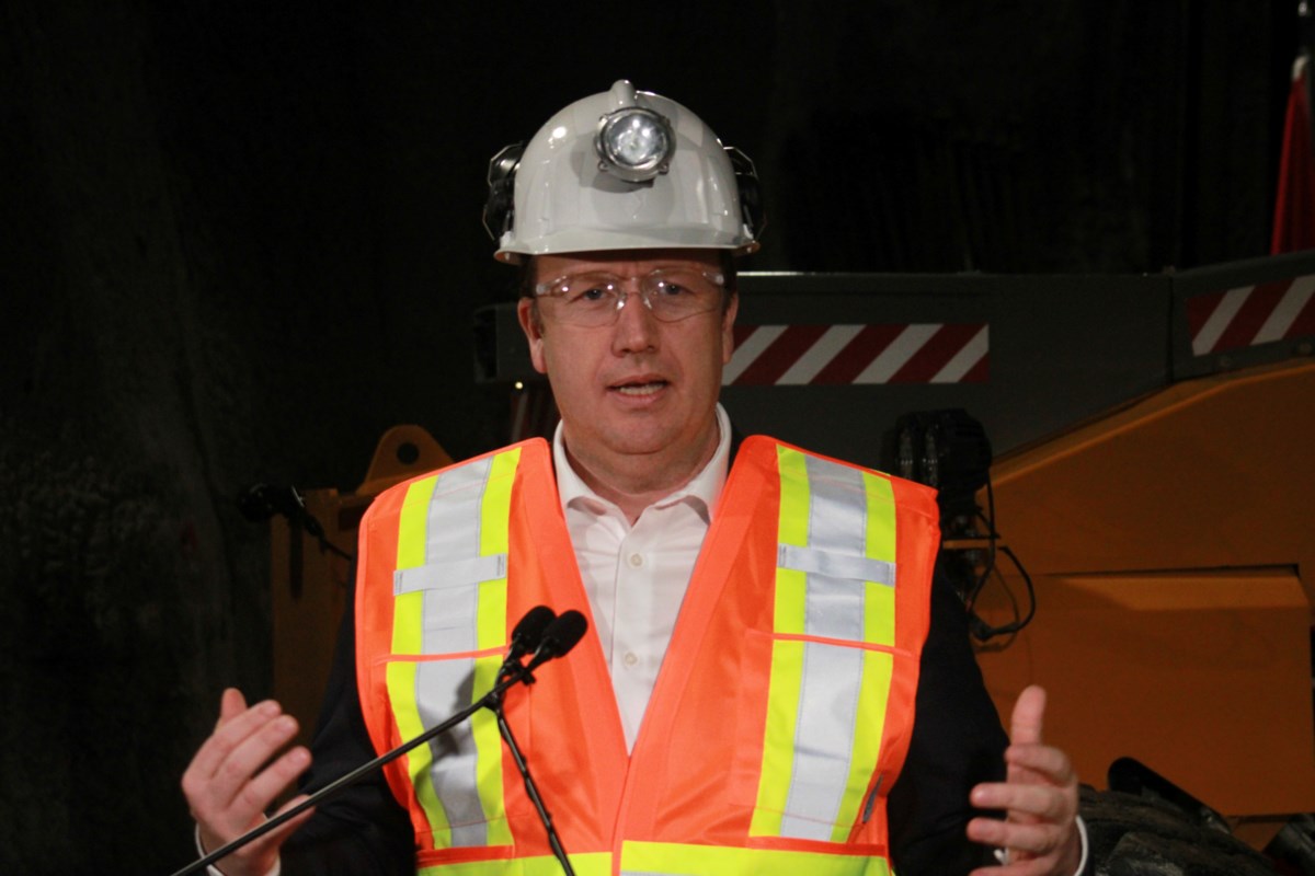 `` Aucune raison de croire '', le projet de loi 5 reviendra les droits, l'environnement, dit le maire du Grand Sudbury