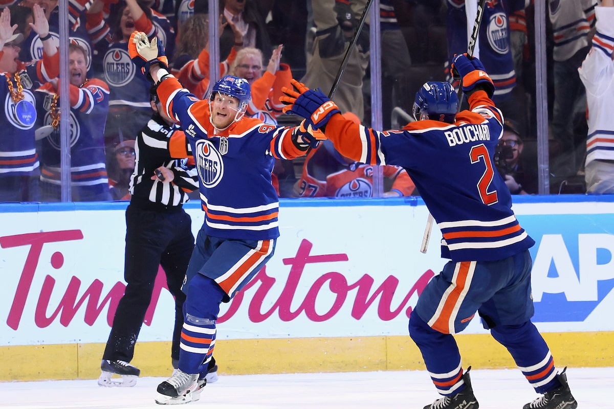 Avec des séries à égalité, les Panthers et les Oilers profitent du repos supplémentaire alors que la finale de la Coupe Stanley change en Floride