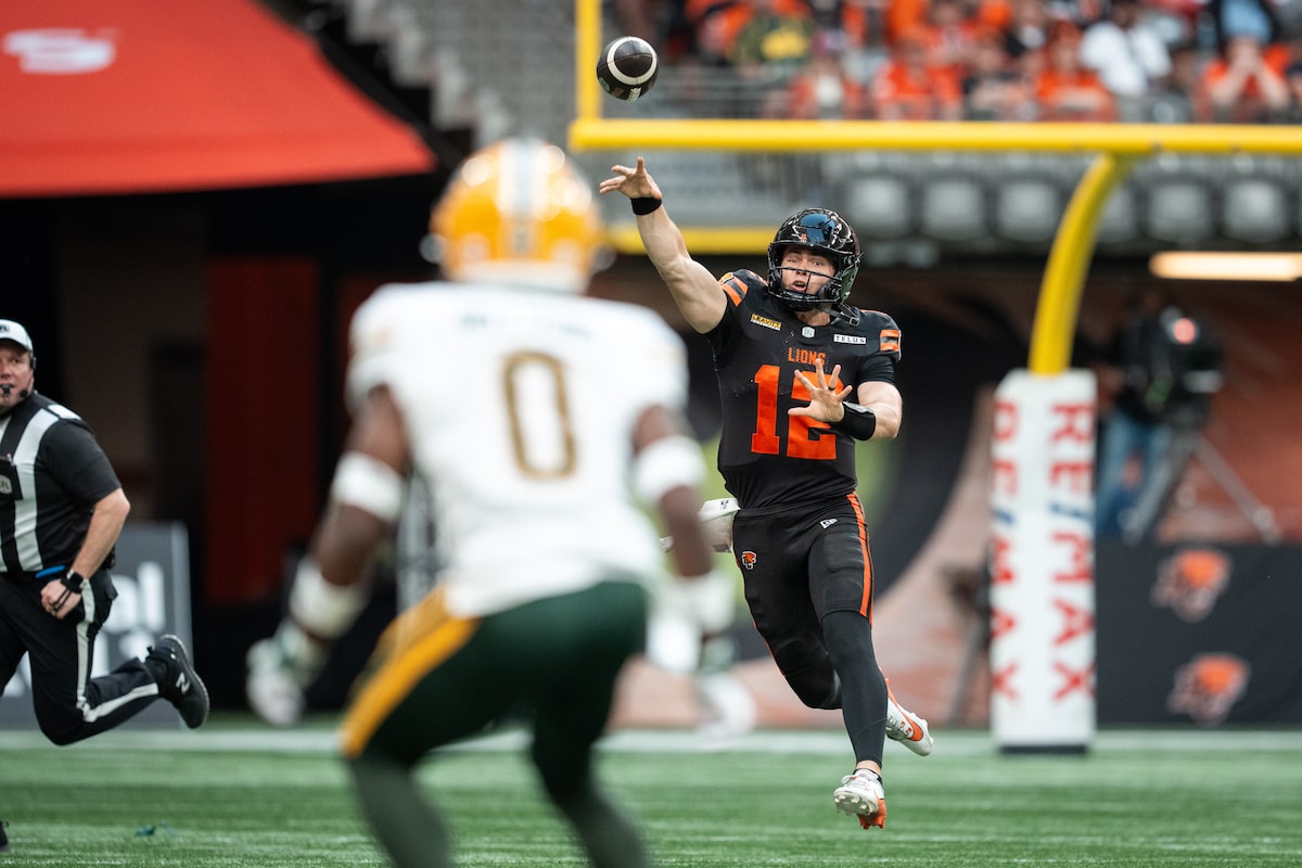 BC Lions Down Edmonton Elks 31-14 alors que Rourke lance trois touchés