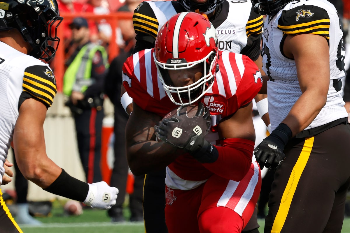 Calgary Stampeders Top Hamilton Tiger-Cats 38-26 avec trois touchés de Dedrick Mills