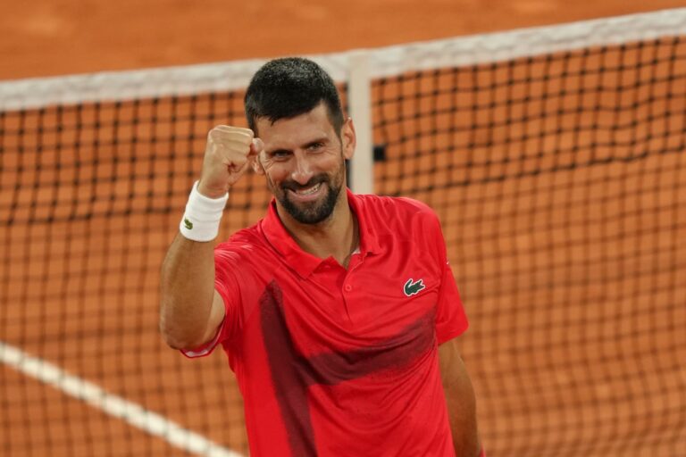 Djokovic, Sinner Avance pour organiser une bataille de demi-finale à French Open