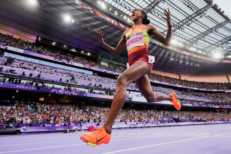 Faith Kipyegon essaiera de devenir la première femme pour briser 4 minutes au mile à Paris