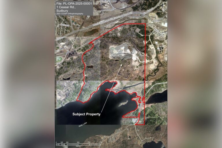 Le Grand Sudbury approuve le zonage d'expansion de la carrière près du grand nickel de Sudbury