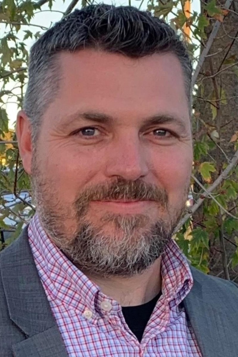 Le spécialiste des tarifs lance la société de conseil d'Orillia au milieu des quarts de commerce mondiaux