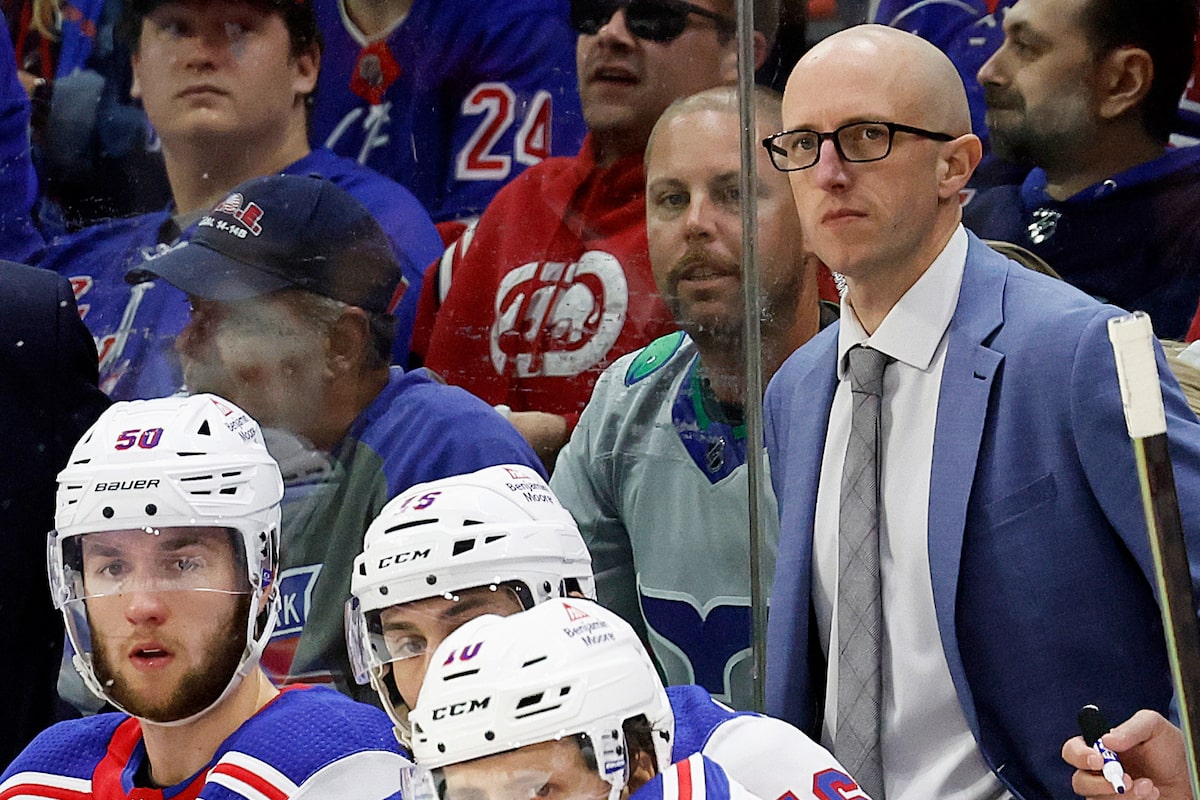 Les pingouins nomment Dan Muse en tant que nouvel entraîneur-chef