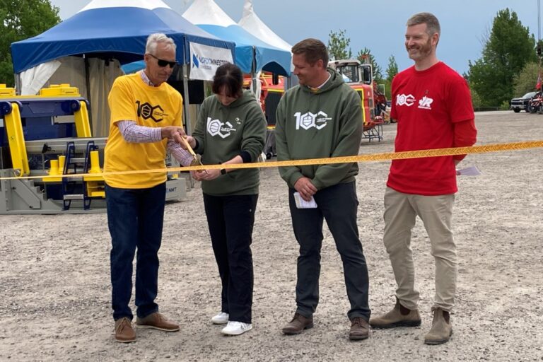 Les racines profondes de l'industrie minière et le brillant avenir célébré à North Bay