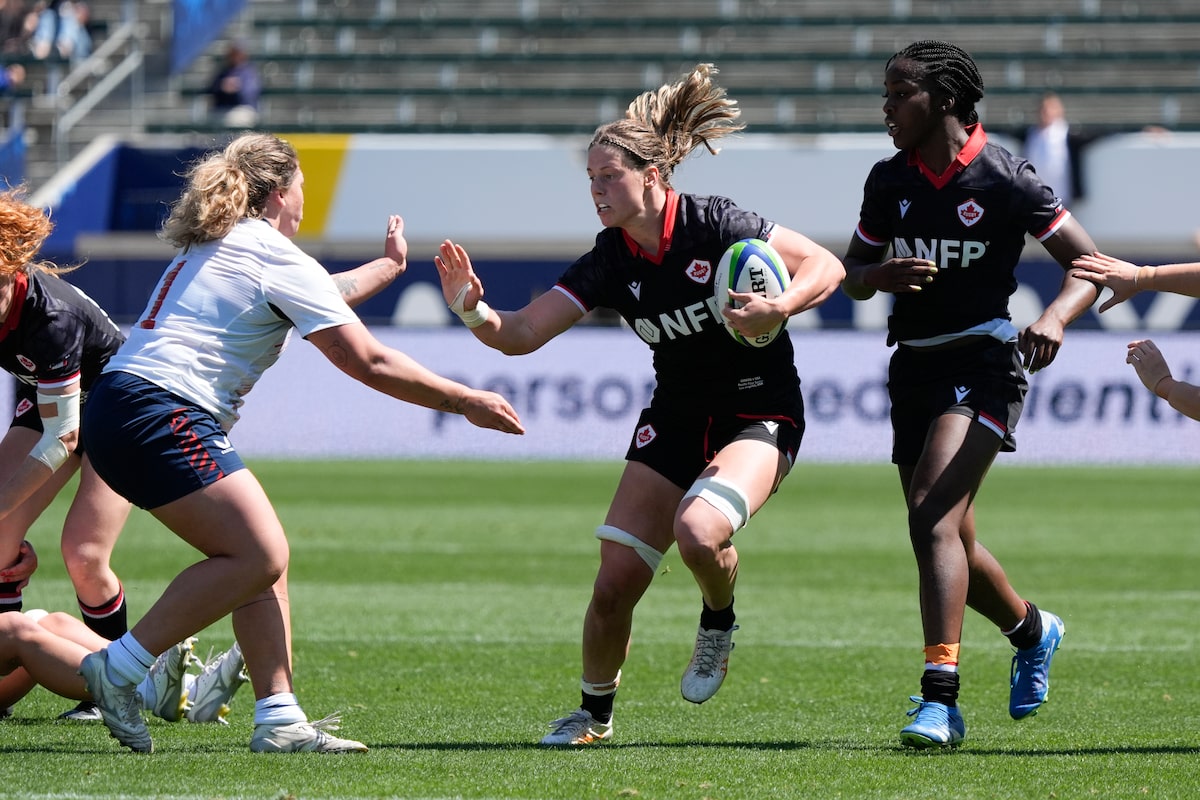 Sophie de Goede rejoint l'équipe canadienne de rugby après la mise à pied d'une blessure d'un an