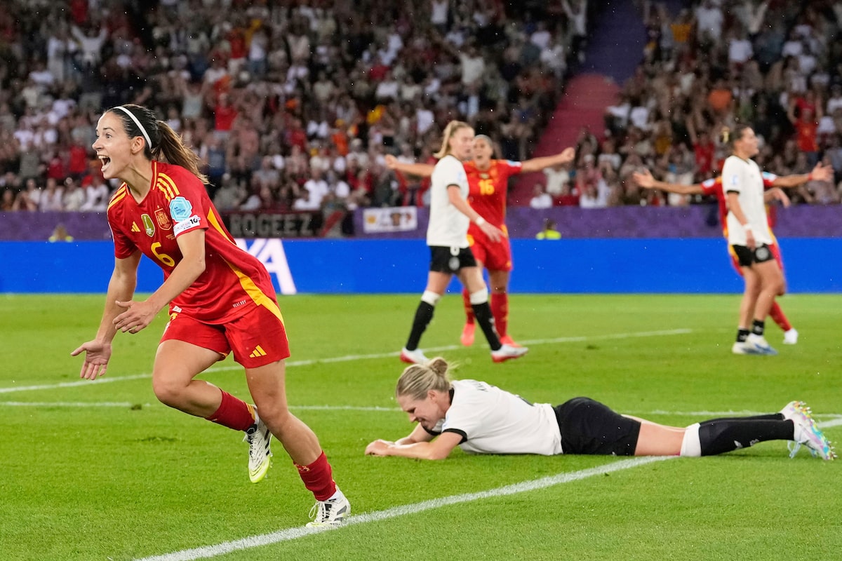 Hospitalisé avant le tournoi, le but de Bonmatí envoie l'Espagne à la première finale des Euros