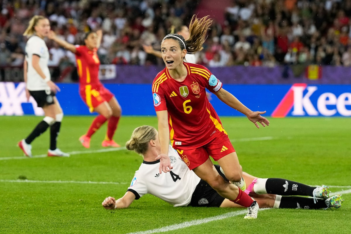 L'Espagne dépasse l'Allemagne pour créer une finale de l'euro féminin avec l'Angleterre