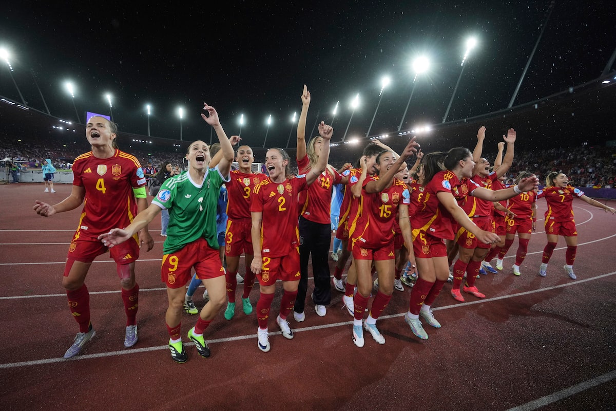 L'Espagne et l'Angleterre s'affronteront lors de la finale du championnat de football européen