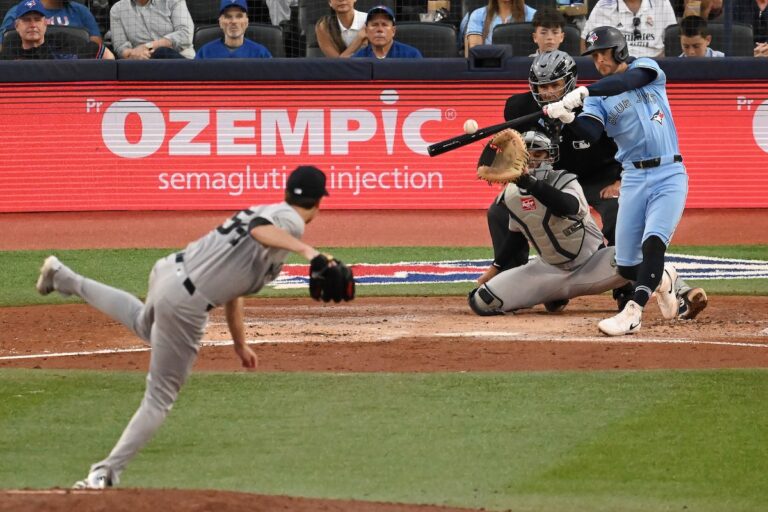 La victoire 8-4 de Bo Bichette Caps Blue Jays sur les Yankees avec un circuit de deux points