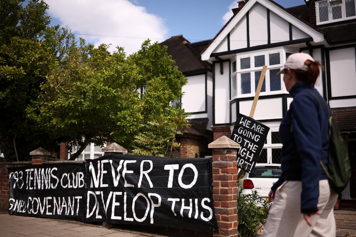 L'audience du plan d'expansion de Wimbledon controversé commence