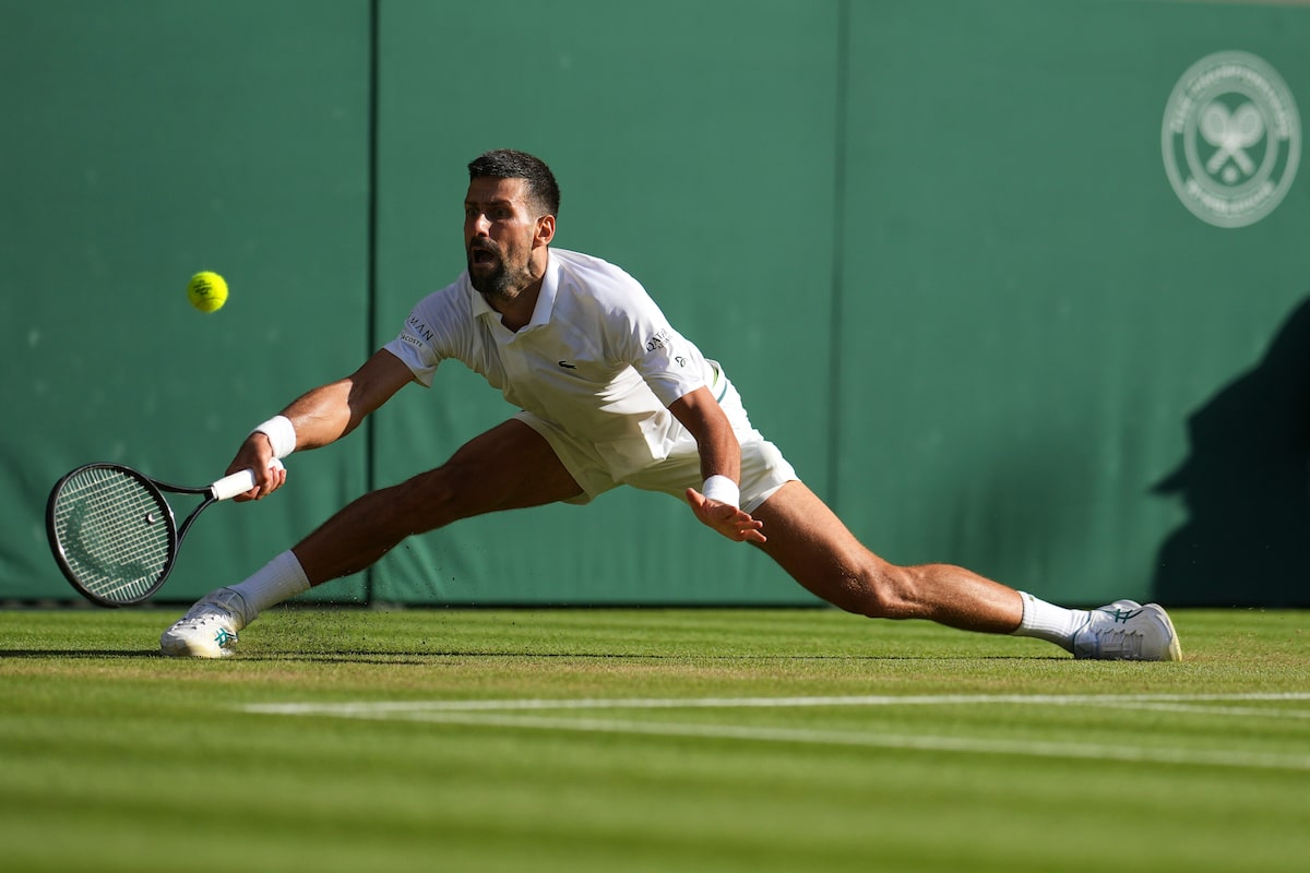 Le pécheur attend Djokovic dans le record du Serbe 14th Wimbledon demi-finale