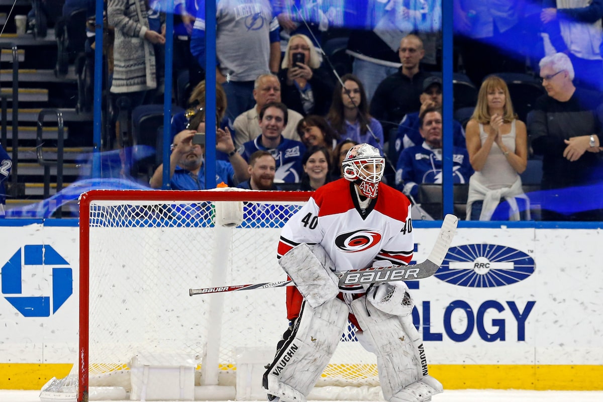 Les gardiens de sauvegarde d'urgence bien-aimés du hockey sont confrontés à un avenir incertain avec une nouvelle règle de la LNH