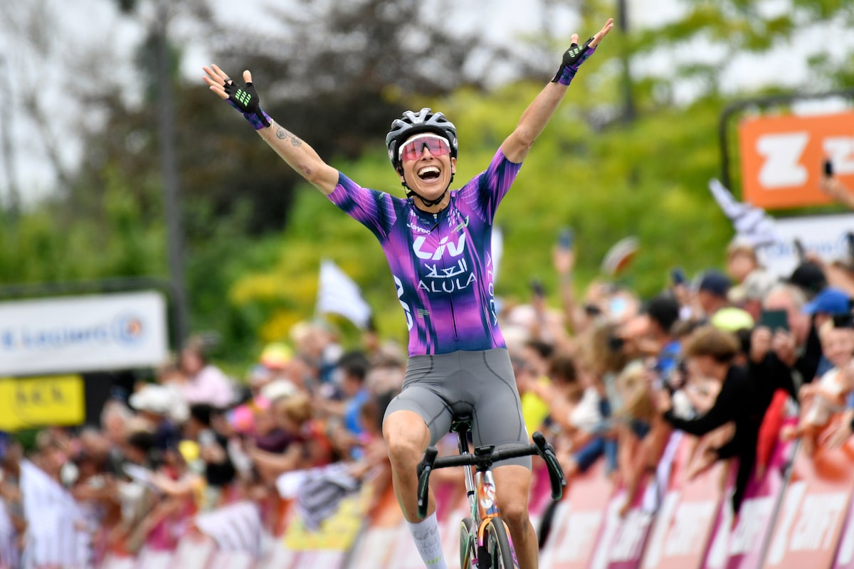 Mavi Garcia devient le plus ancien gagnant de la scène au Women's Tour de France à 41