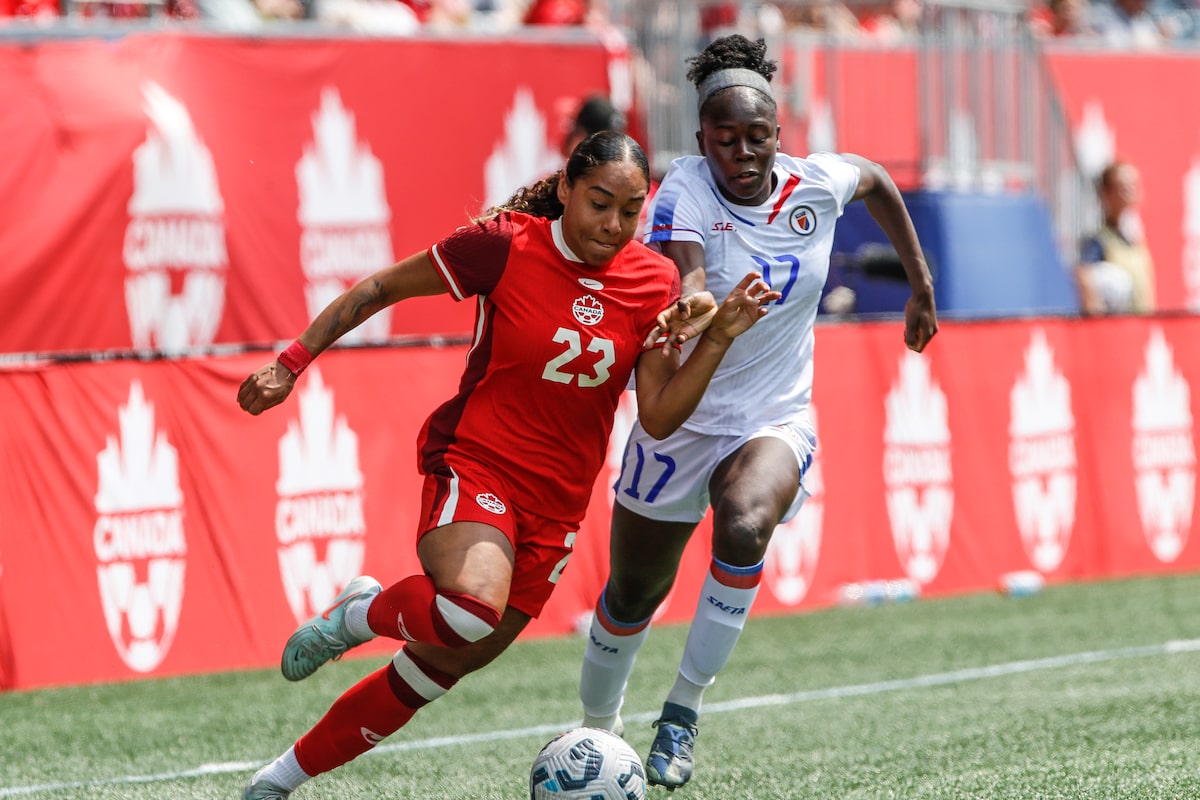 Transfert attendu de 1 million de livres sterling pour le joueur canadien un moment charnière dans le football féminin