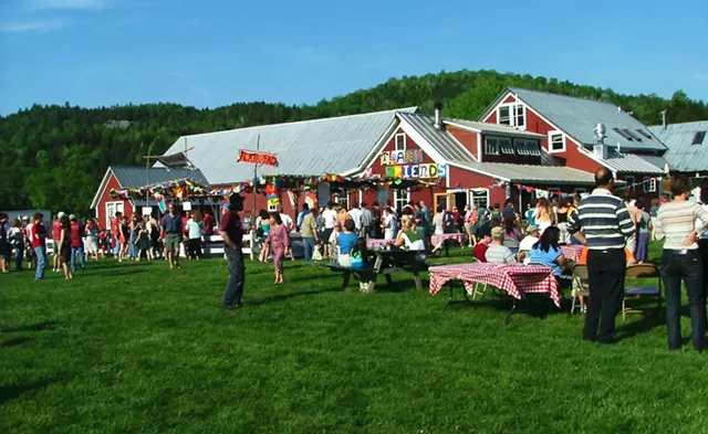 Fest communautaire du 40e anniversaire - courtoisie