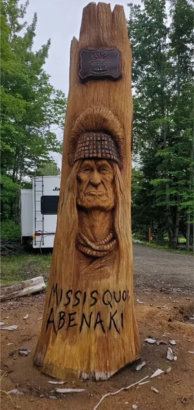 La nouvelle statue - gracieuseté