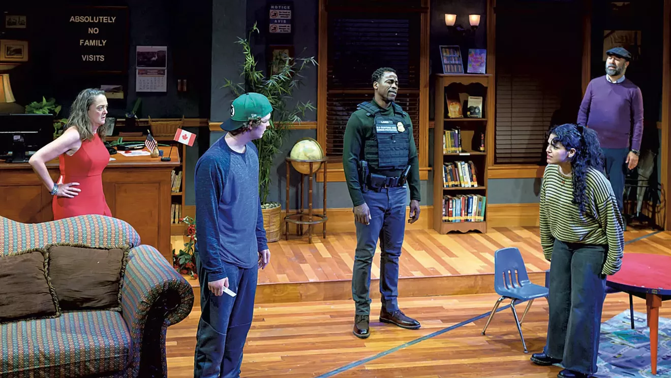 Revue du théâtre: «Une société distincte», Weston Theatre Company