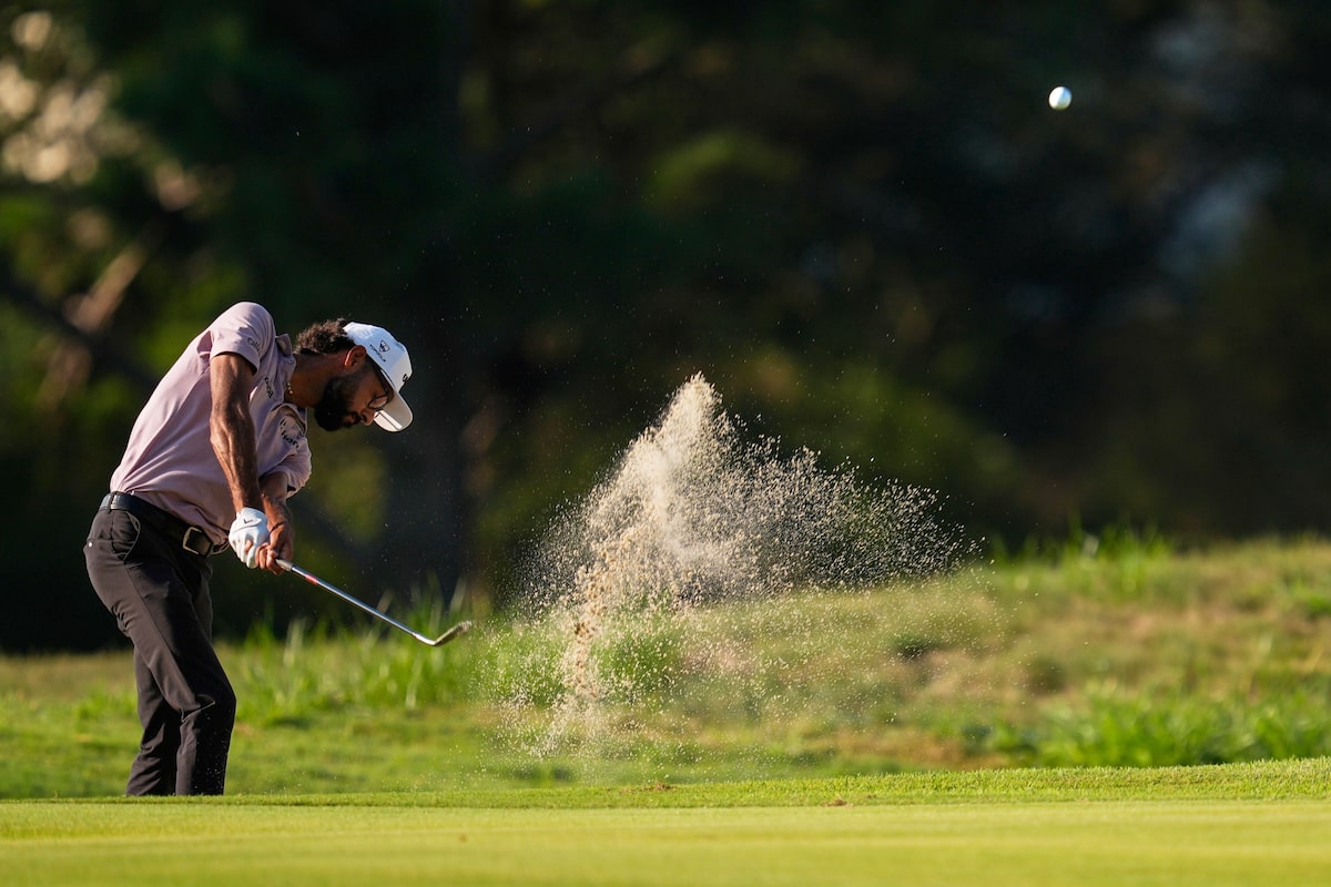 Akshay Bhatia tire en carrière 62 pour mener dans le championnat St. Jude