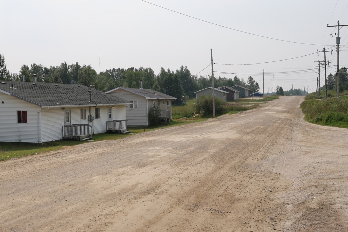 `` Appels quotidiens '': le chef du premier pays de Ring of Fire a déclaré que la poussée est en cours pour plus de logements