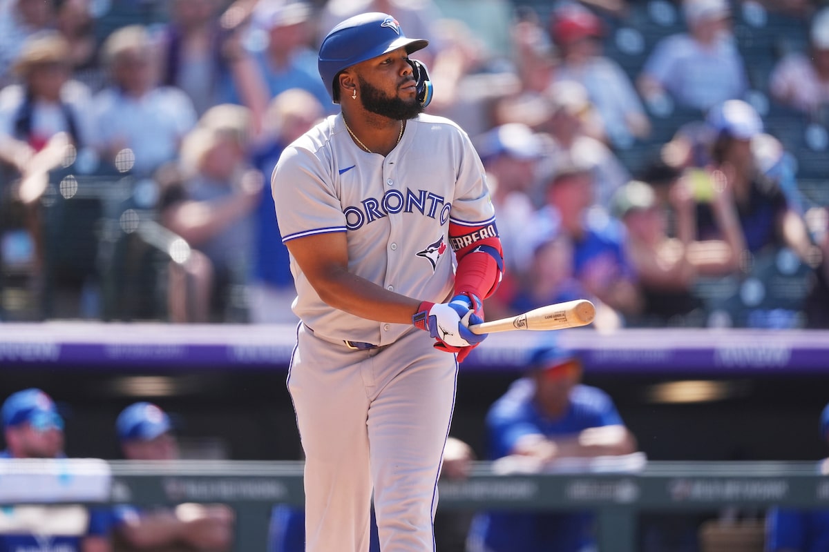 Blue Jays Hammer Rockies 20-1 pour clôturer le balayage de trois matchs