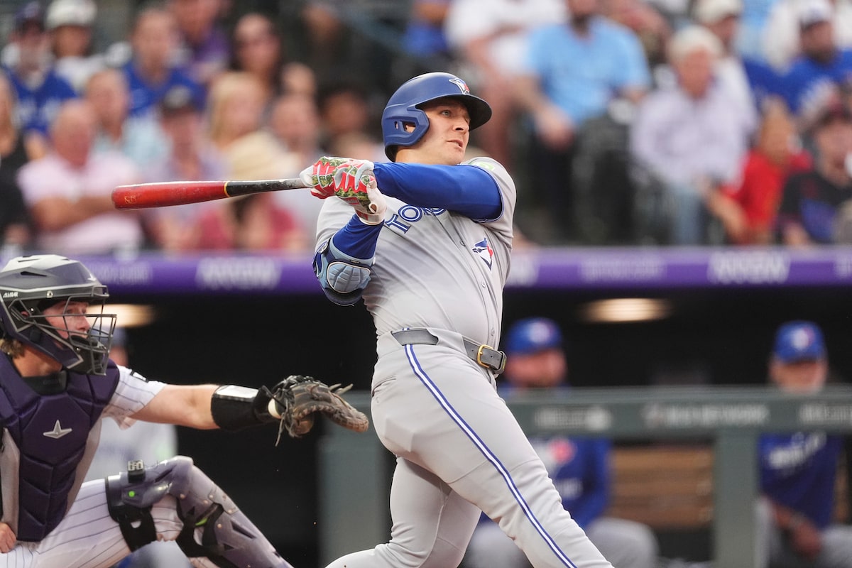 Blue Jays a battu Colorado Rockies 10-4 alors que Varsho frappe une paire de circuits à deux points