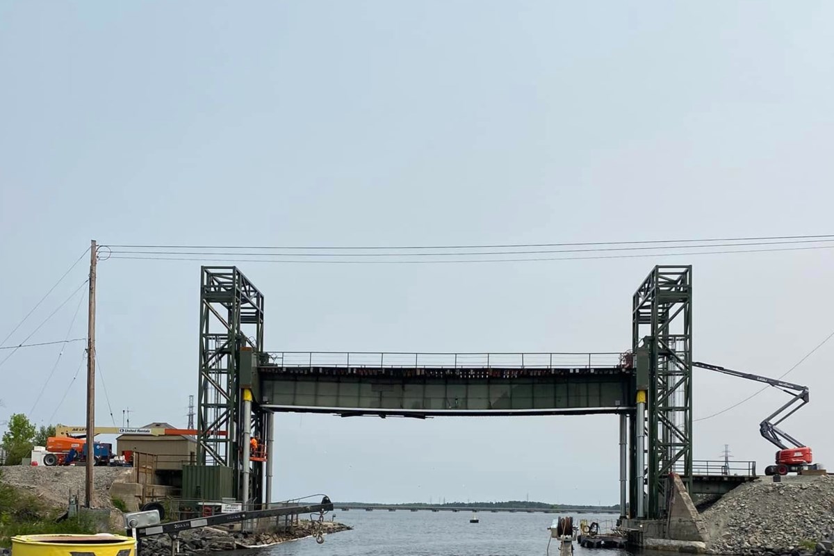CN continue d'étudier la cause de l'effondrement du pont du lac Rainy