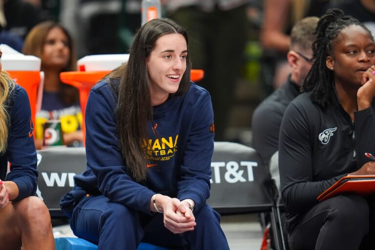 Caitlin Clark progressant dans la récupération des blessures de l'aine mais ne pratiquant toujours pas avec la fièvre