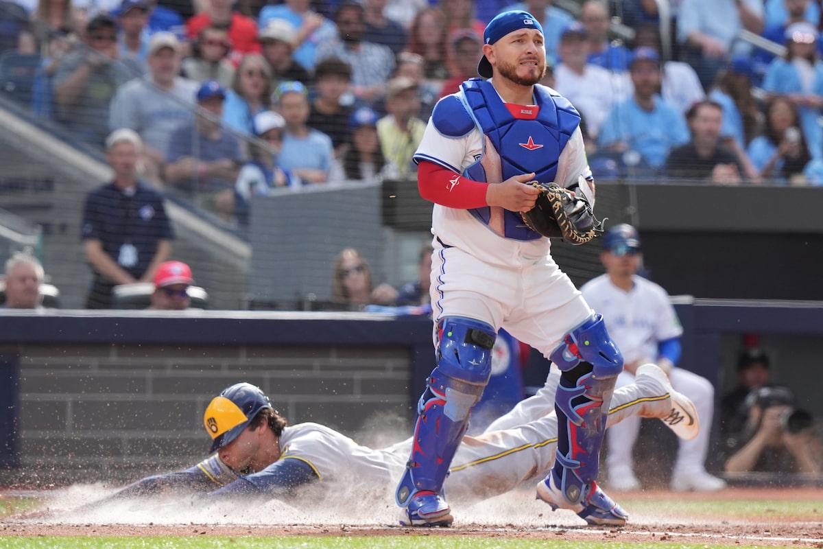 Chourio, Yelich Lift Brewers sur Blue Jays 4-1 avec des circuits consécutifs