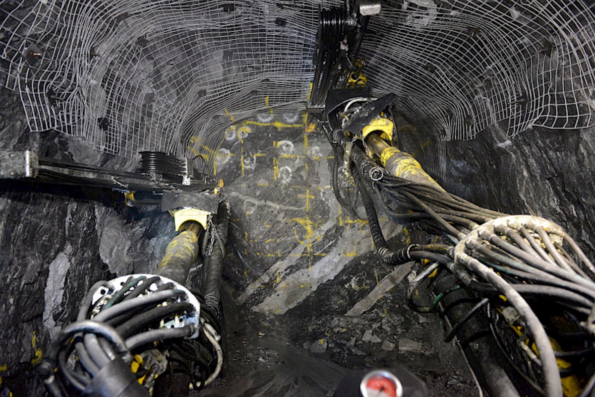 Exploitation du nord-ouest: les minéraux du coffre-fort cherchent à redémarrer la mine d'or de la rivière White en 2027