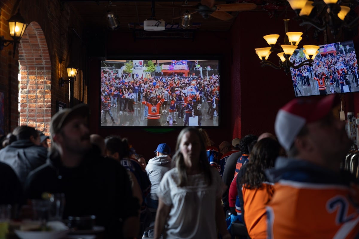 Félicitations, vous coupez le cordon de câble. Maintenant, le pack de style câble est partout