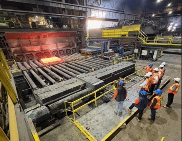 Ford disposé à financer Algoma Steel pour diversifier son mélange de produits