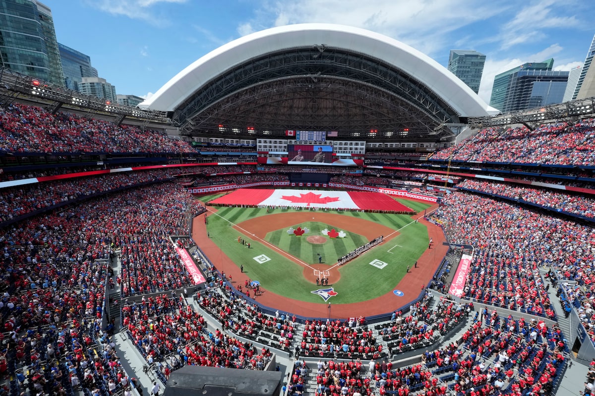La première place Blue Jays rentre à la maison et la taille du dernier quart de saison