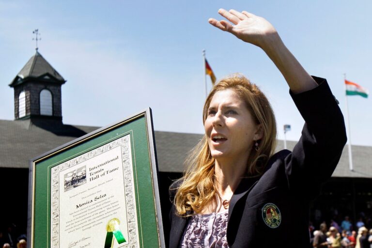 La star du tennis Monica Seles révèle qu'elle souffre d'une maladie auto-immune neuromusculaire