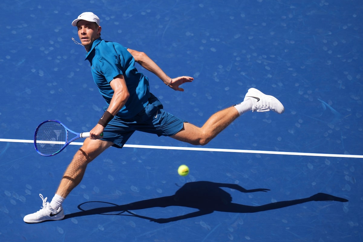Le Shapovalov du Canada a été évincé par les États-Unis après la bataille avec Top Seed Sinner