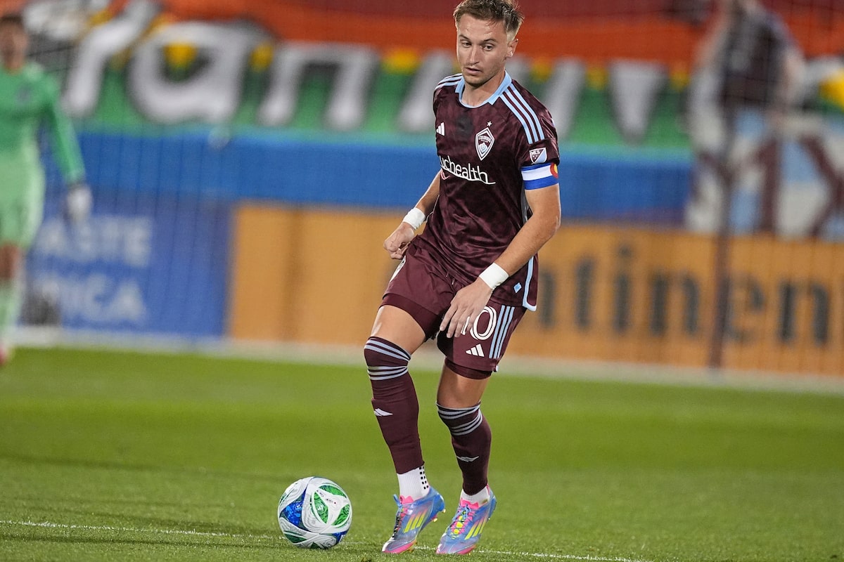 Le Toronto FC cherche l'offense dans l'acquisition de Djordje Mihailovic en tant que joueur désigné