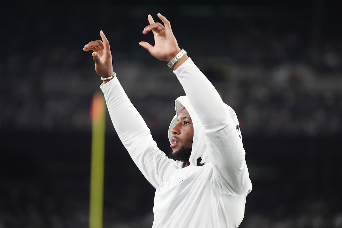 Les aigles commencent la chasse à une répétition, tandis que les chefs visent à rebondir