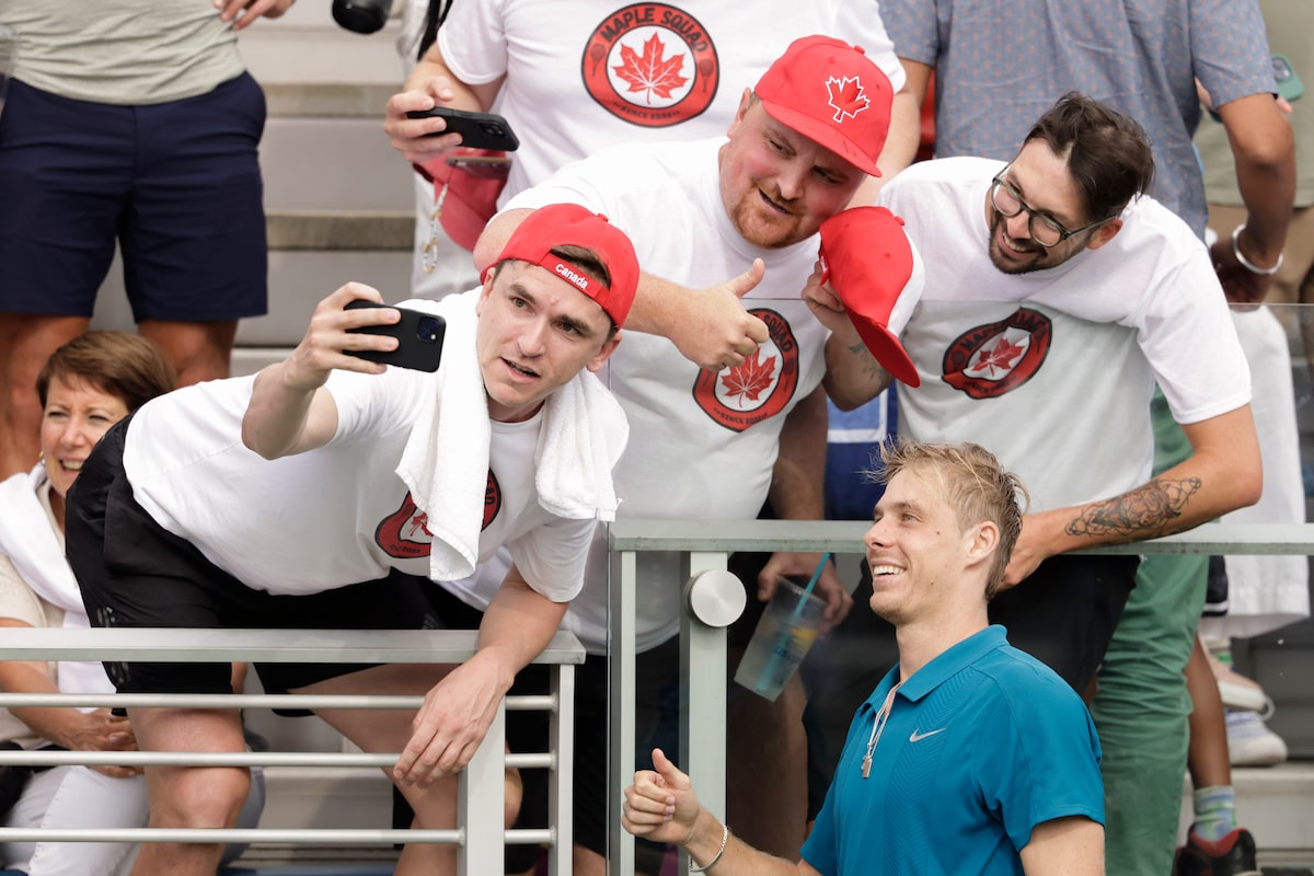 Shapovalov avance à US Open, tandis que Diallo tombe au Munar espagnol