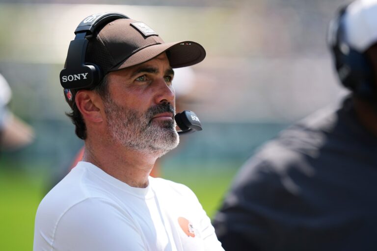 Stefanski a susceptible de révéler le QB de départ de Browns pour la semaine 1 avant le dernier match de pré-saison