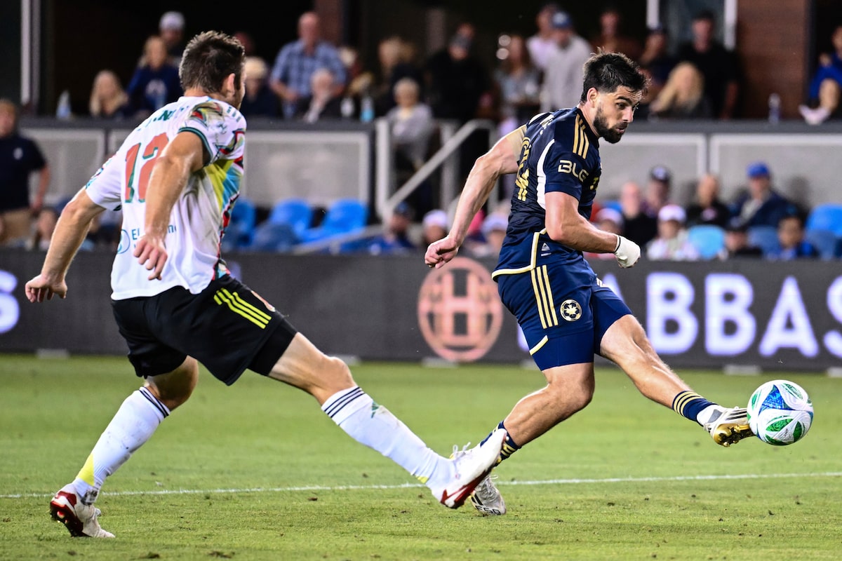 Whitecaps tombe aux tremblements de terre 2-1 après l'objectif de temps d'arrêt en deuxième mi-temps